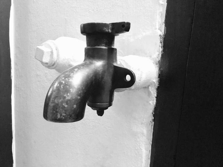 What Is Hose Bibb Meaning, Types, Uses, and Replacement XHVAL